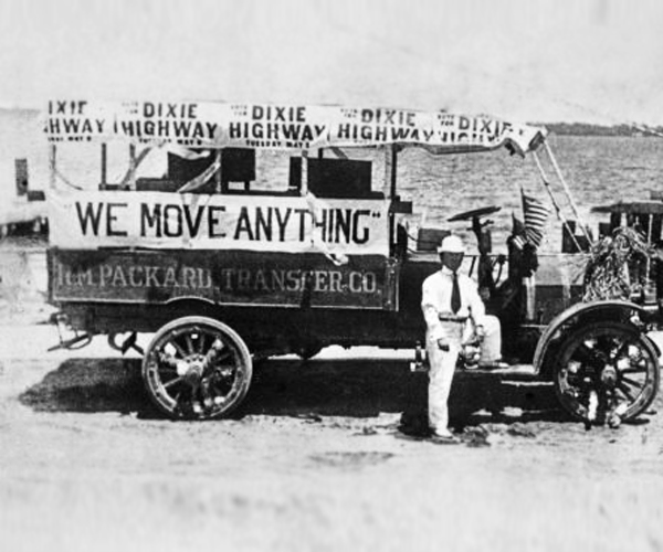Moving Truck, 1916