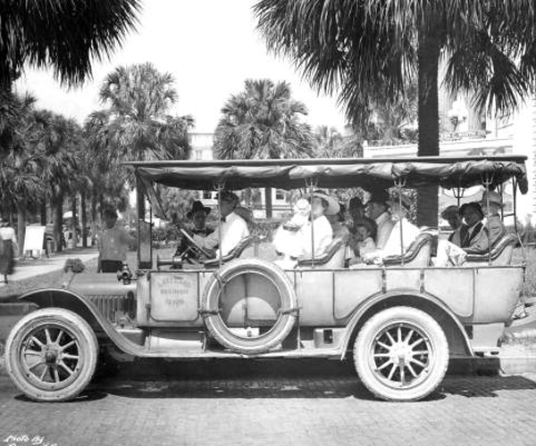 Lakeland-Tampa Line bus, 1919