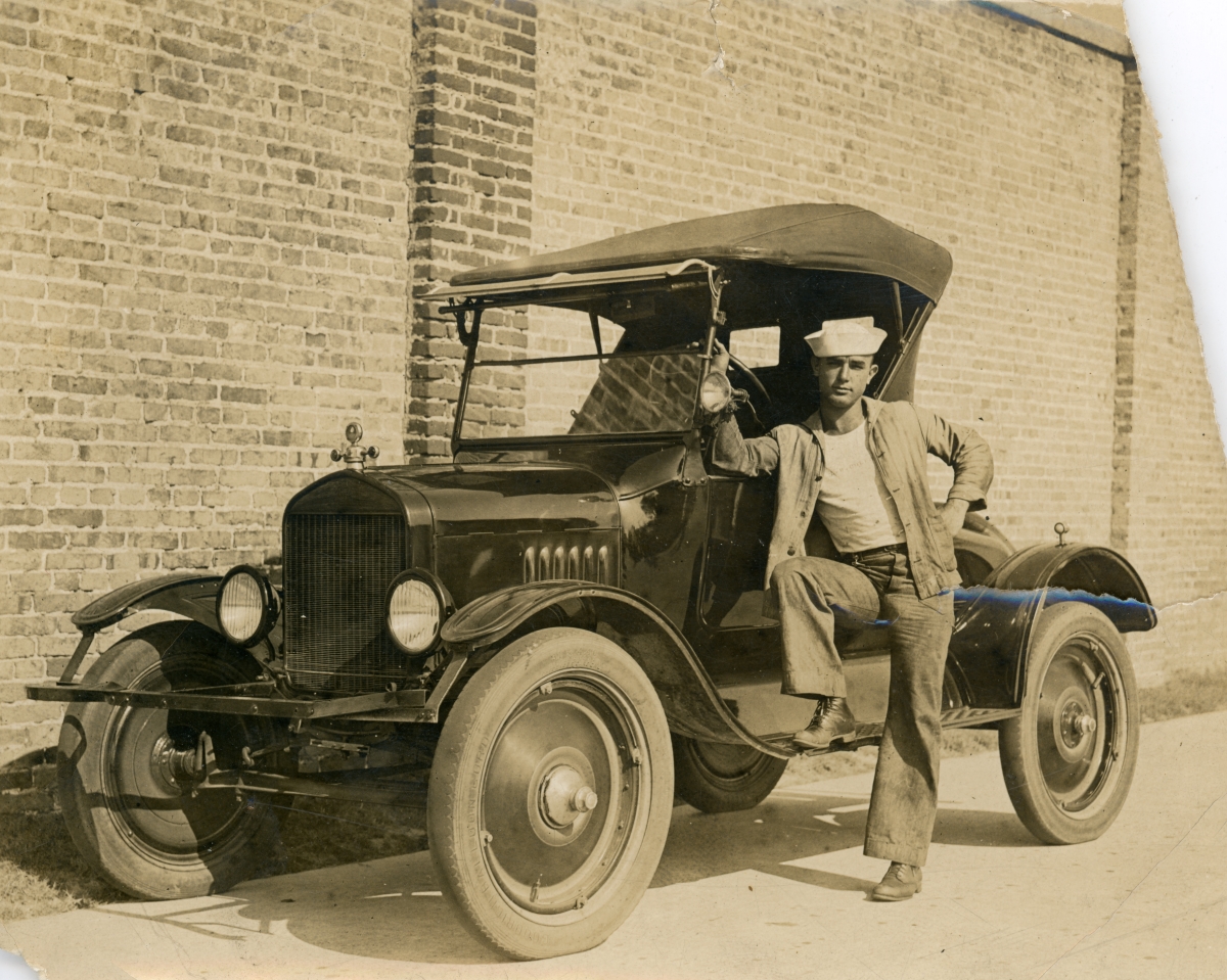 Luther W. Coleman standing with his Chevrolet in St. Petersburg, November 12, 1924
