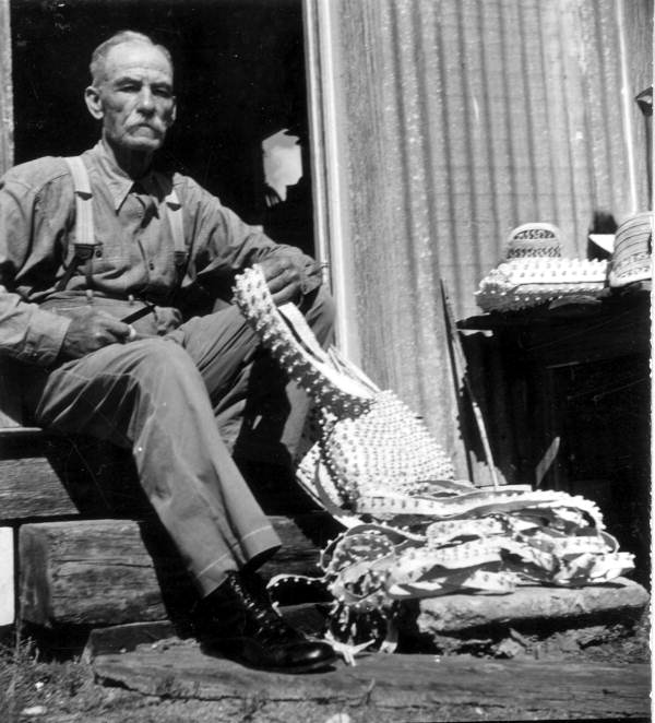 Basket maker Moses Pinder at work - Tarpon Springs, Florida