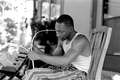 Alphonso Jennings splitting white oak in order to make a basket - Lamont, Florida