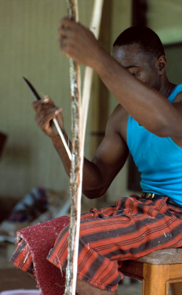 Alphonso Jennings preparing white oak to make a basket - Lamont, Florida