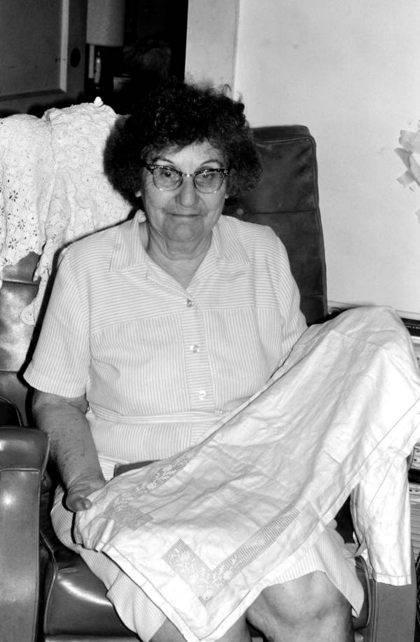 Theresa Griffin with her Spanish drawnwork : Saint Augustine, Florida
