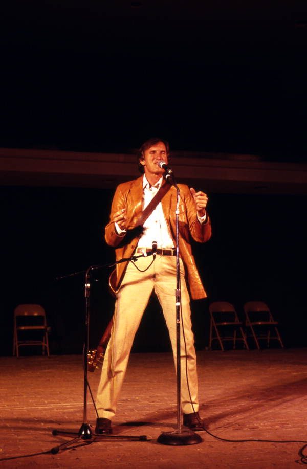 Gamble Rogers telling a story at the 1985 Florida Folk Festival - White Springs, Florida