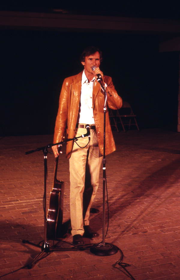 Gamble Rogers telling a story at the 1985 Florida Folk Festival - White Springs, Florida