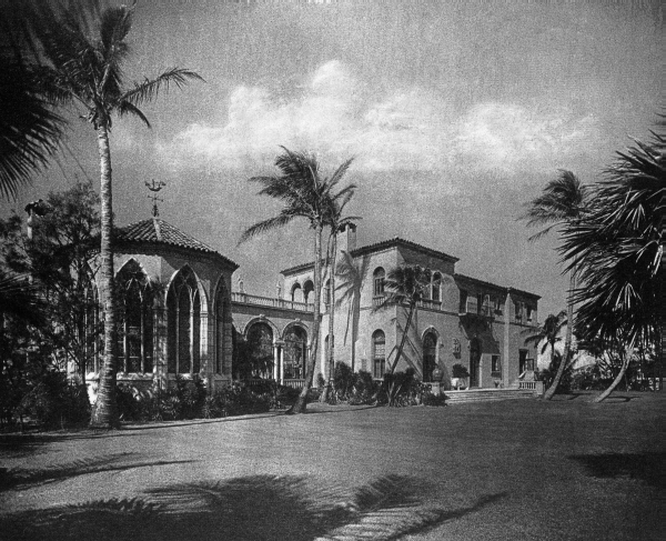 Home of Dr. Preston Pope Satterwhite in Palm Beach, designed by Addison Mizner and completed in 1923 (photo ca. 1928).