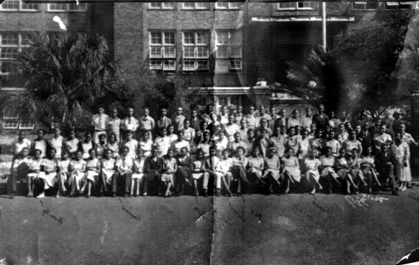 Portrait of the 1933 graduating class of Stanton High School.