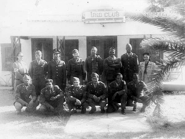 Portrait of the Daytona USO-Black convalescent servicemen.