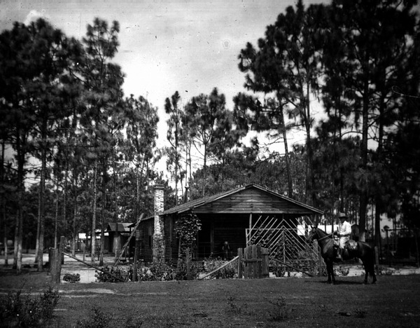 Manager's home and workers' quarters
