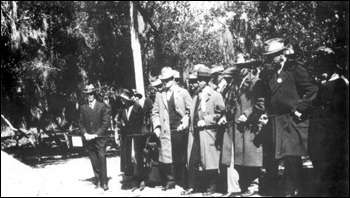 People watching Smithsonian Institution excavation of Indian mound : Weedon Island, Florida (1923)