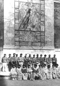 Seminoles visiting Bok Tower: Lake Wales, Florida (1930s)