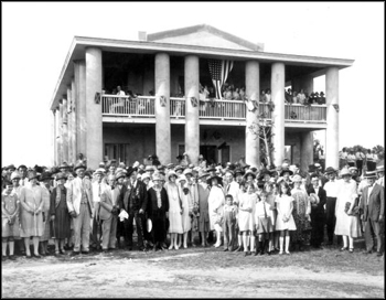 Confederate veterans and crowd standing at the Gamble Plantation: Ellenton, Florida (ca. 1920s)