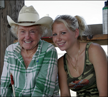 Iris Wall with granddaughter Whitney Edwards. Indiantown, September 2006.