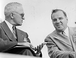 John Pennekamp (right) with President Harry S. Truman (left) at the dedication ceremony for Everglades National Park in 1947