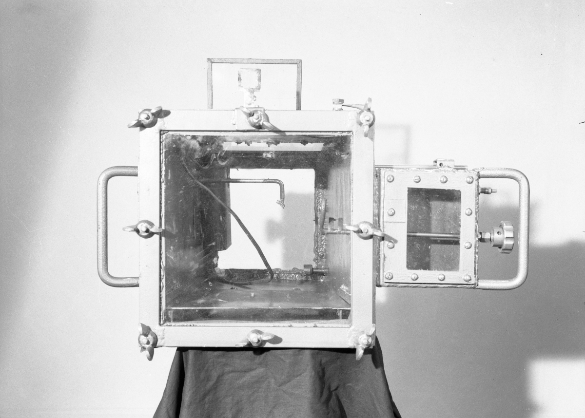 Underwater camera housing built by Bruce Mozert at Silver Springs.