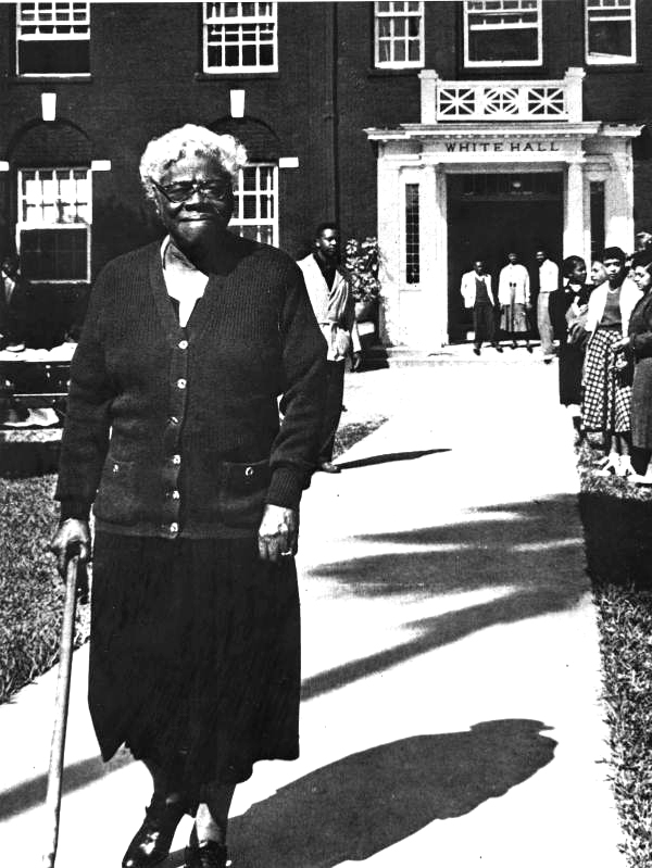 Mary McLeod Bethune in front of White Hall