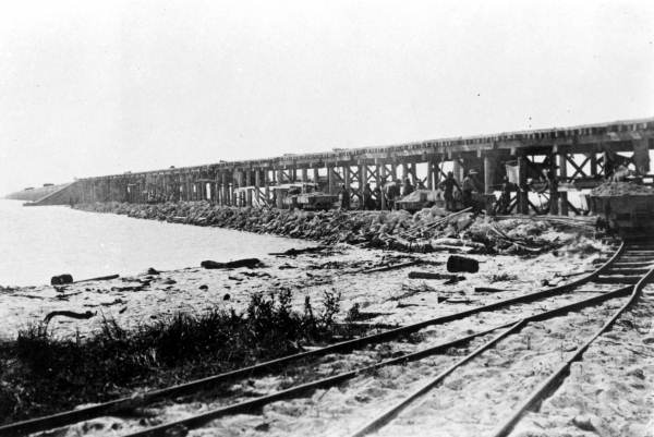 Approach trestle to Long Key camp