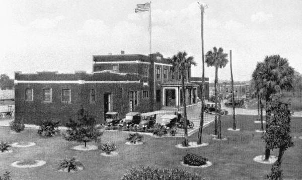 Atlantic Coast Line Railroad Company station.