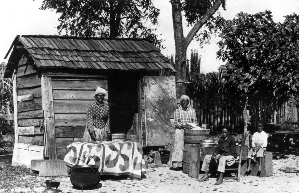 Black women doing washing - Jefferson County, Florida. (1880s)