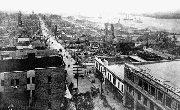 Looking southeast down Forsyth Street at the destruction from the Great Jacksonville Fire of 1901.