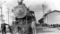 Atlantic Coast Line Railroad employees with steam engine 959 - De Land Junction, Florida