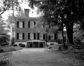 Side view of the Call-Collins House at The Grove in Tallahassee, Florida.