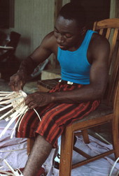 Alphonso Jennings making a white oak basket - Lamont, Florida