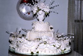 Cake made and decorated by Ana Paz - Miami, Florida
