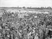 Crowds at Imeson Field Airport for Eisenhower rally in Jacksonville.