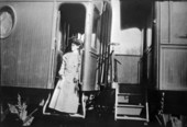 Arriving by train - San Mateo, Florida