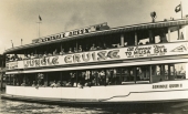 Seminole Queen II on a sightseeing jungle cruise to Musa Isle.