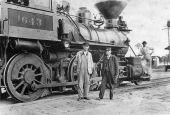 Atlantic Coast Line Railroad employees with steam engine 643 - De Land, Florida